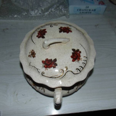 Vintage Bowl with lid