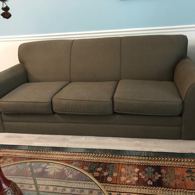 Bassett sofa $350
86 X 37 X 30