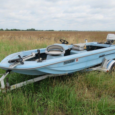 1982 CADDO BASS BOAT 82' 65 SPIRIT OUTBOARD AND DILLY TRAILER