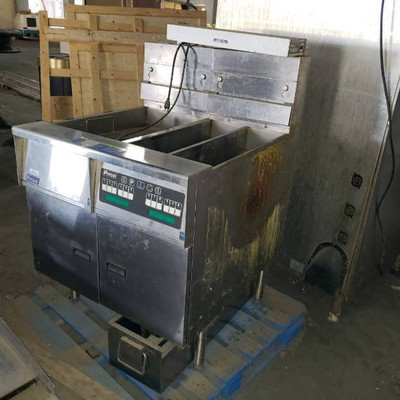 Pitco split pot fryer with dump station....