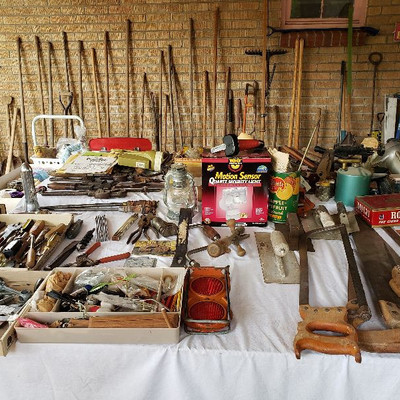 Estate sale photo
