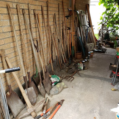 Estate sale photo