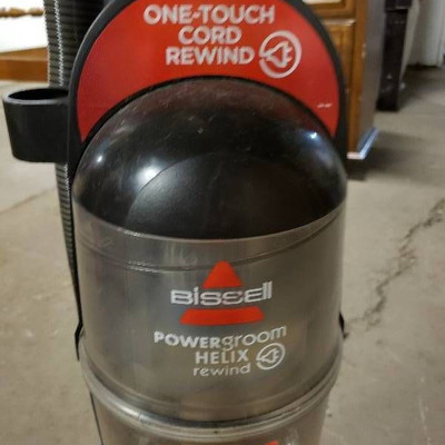 Bissell Power Groom Helix Rewind Vacuum..