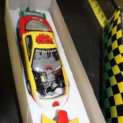 Mac Tools Limited Edition Die Cast Funny Car Colle ........