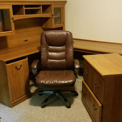 Oak Office Desk, File Cabinet +