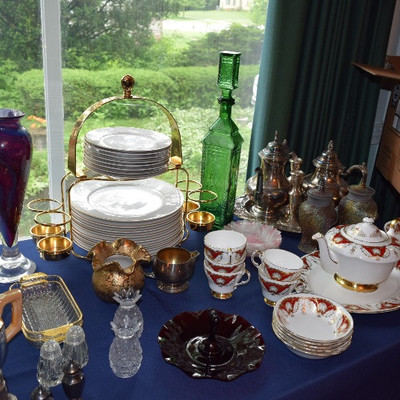 Vintage Tea Cups, Dishes, Glassware