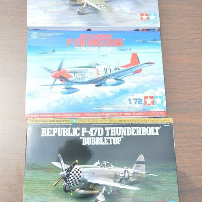 3 Models - Republic P-47D Thunderbolt Bubbletop, ...