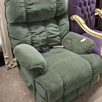  LIKE NEW â€œBerklineâ€ Green Upholstered Massage Chair Recliner with Heat

Auction Estimate $100-$300 â€“ Located Inside

 

  
