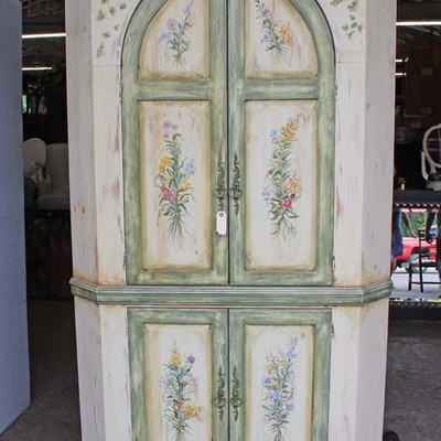  â€œHabersham Furnitureâ€ Hand Painted and Decorated Arch Door CORNER Cabinet

Auction Estimate $400-$800 â€“ Located Inside

  