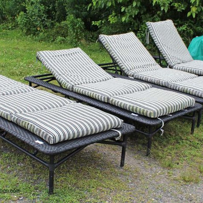  Set of 4 QUALITY Heavy Duty Pool Deck Lounge Chairs

 Adjustable Head & Elevated Foot Options

Auction Estimate $100-$400 â€“ Located...