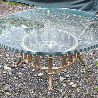  Decorator Glass Top Coffee Table

Auction Estimate $10-$40 â€“ Located Field 