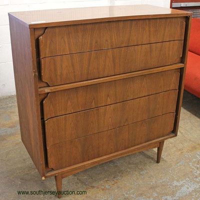  Mid Century Modern Danish Walnut High Chest and Low Chest with Mirror

Auction Estimate $400-$800 â€“ Located Inside

  
