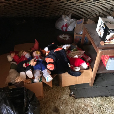Estate sale photo