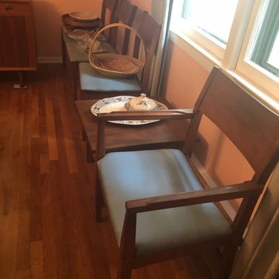 Set of  8 chairs