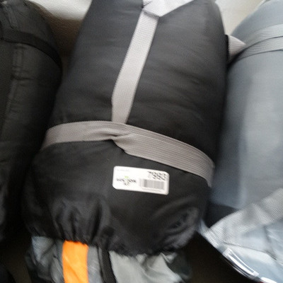 Iron mountain 7'5 sleeping bag.