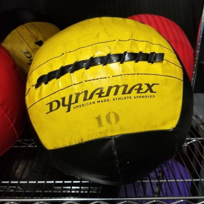Dynamax 10lb Medicine Ball