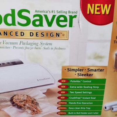 2015: 	
Food save vacuum sealer and sealer rolls
Measures Approximately from 12