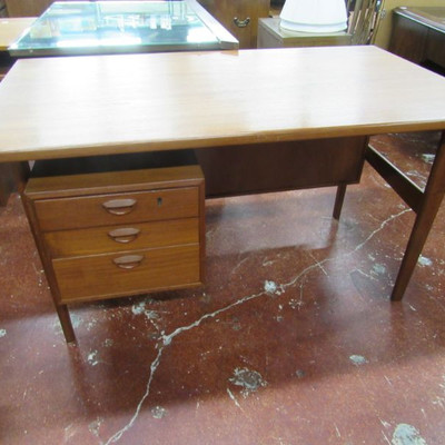 Sibast Danish Mid Century Modern Teak Desk