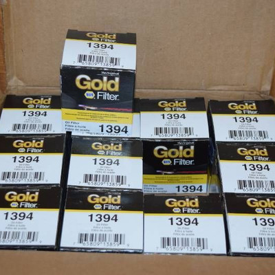 12 Napa Gold Oil Filters 1394
