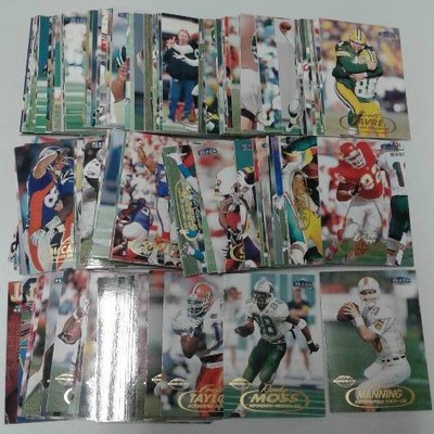 1998 Fleer Tradition Football Trading Card Complet ...