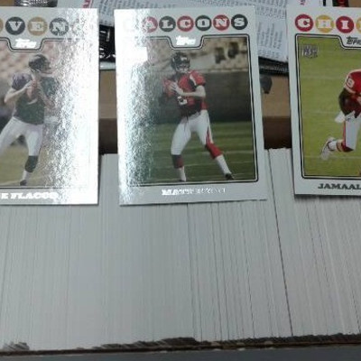 2008 Topps Football Trading Card Complete Set - 4 ...