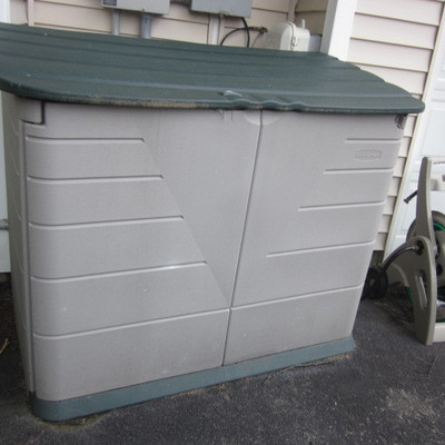 Outdoor Storage Containers 