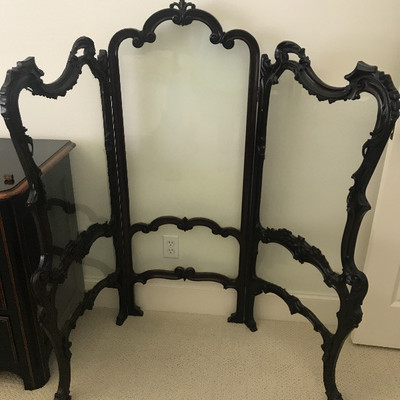 Victorian Screen with glass