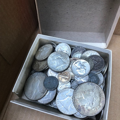 Estate sale photo