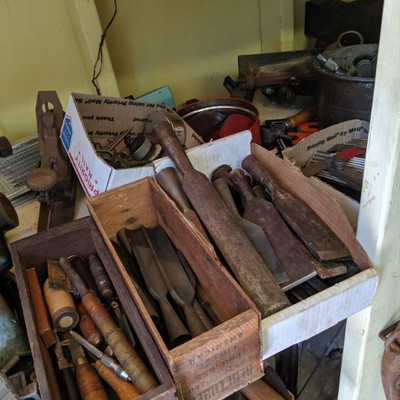 Estate sale photo