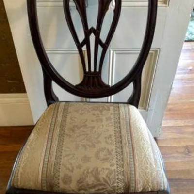 Mahogany Singleton Chair (1)
