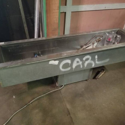 Cold Well With Sprayer