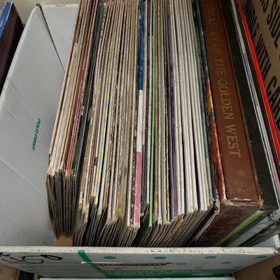 450: 	
File Box of Vintage Records
Medium sized file box full of a few dozen vintage records.