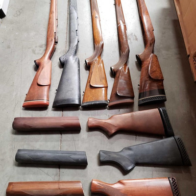 850: 	
8 Rifle/Shotgun Stocks, Wood and Plastic
4 wood and 1 plastic rifle stock. 2 wood and 1 plastic stock/foregrip shotgun stock

