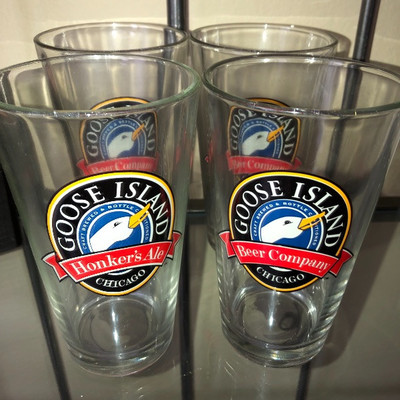 Goose Island beer/beverage glasses