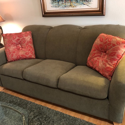 Sage Green England, Inc. (A La-Z-Boy Company) 3-Cushion Sofa - $285 (90W 40D 28H)