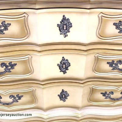 French Provincial High Chest and Low Chest
Auction Estimate $100-$300 each – Located Dock
