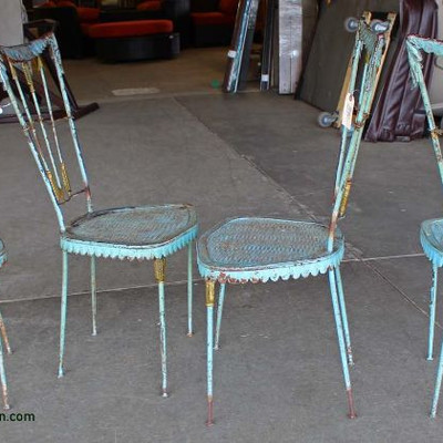 SET of 4 VINTAGE Metal Decorator Painted Kitchen Chairs
Auction Estimate $100-$300 â€“ Located Inside
