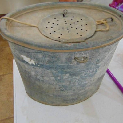 Metal Minnow Bucket
