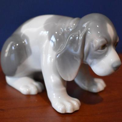 Lladro dog