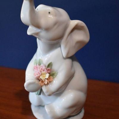 Lladro elephant