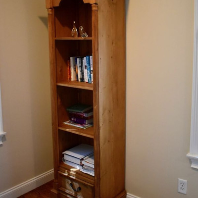 Pine shelf