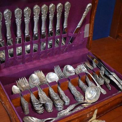 Reed & Barton "Francis" sterling silver flatware