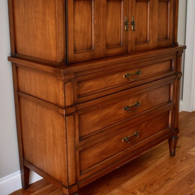 White Furniture dresser