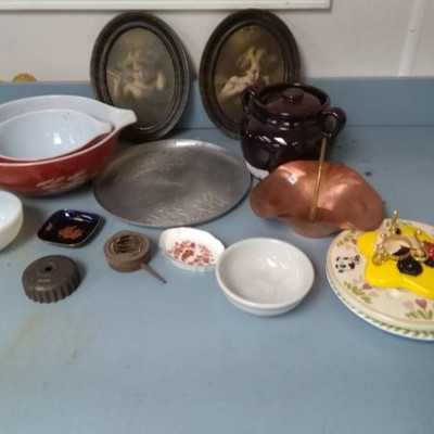 Pyrex Nesting Bowls, Metal Oval Picture Frames, Al ...