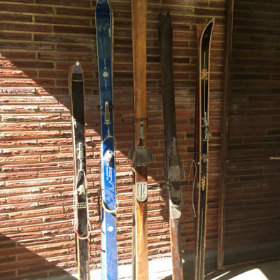 Vintage Skis