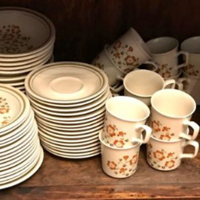 Vintage NIKKO Stoneware Dishes 