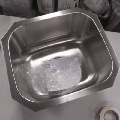 Stainless Steel 16 in x 18 in x 9 D Undermout Sink