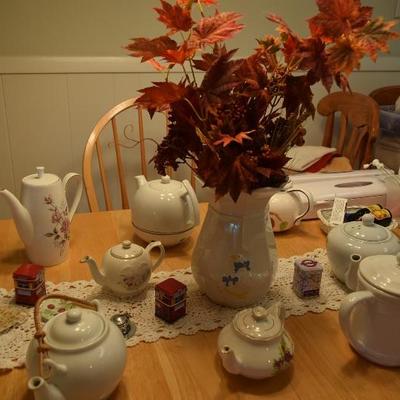 Teapots, Home Decor