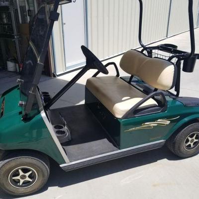 2004 Club Car DS
8 Volt Trojan batteries less than 5 years old.
Asking $1850