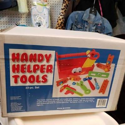 Handy Helper Tools -23 pc set - unopened
